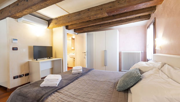 Doge Palace 8 - Locz - Foto 5, Habitación