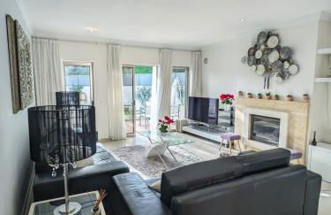 Villa Quintaloes, 5 mins from Old Town Albufeira - Foto 8