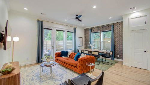 Houston Entertainment Haven - Photo 2