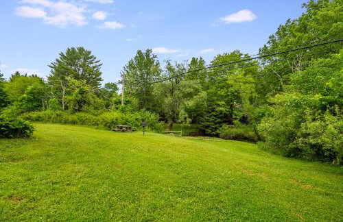 Brook Haven Condo - Downtown Blowing Rock Ground Floor Fully Stocked with 2 King Beds - Foto 30