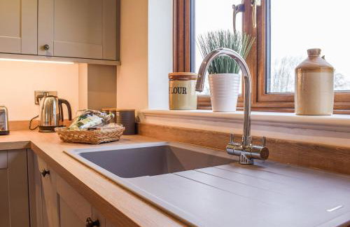 The Larches - Photo 7