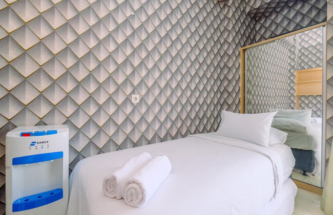 Cozy Living And Minimalist Studio Dave Apartment - Photo 1