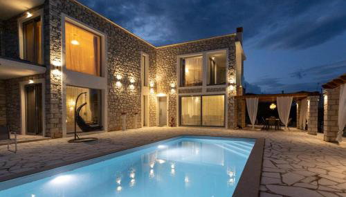 Rafaelia Premium villa with private pool in Drepano - Foto 1