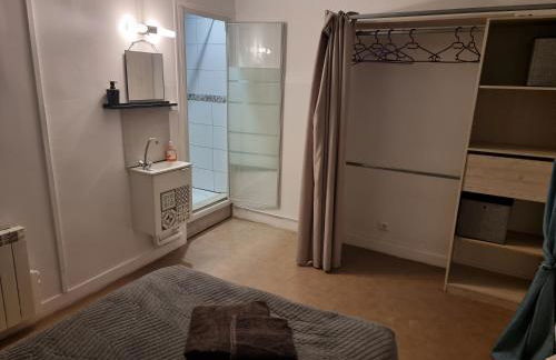 Gîte pour professionnels en déplacement - CENTRE VILLE - Parking gratuit - Foto 8