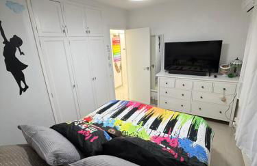 FLAT Surrounded by Nature WIFI & Pool & beach Nearby - Foto 13