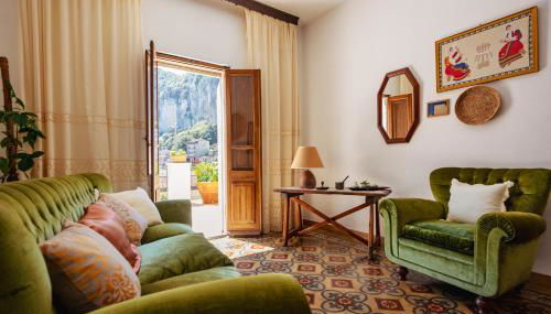 Casa Boi tra montagna e mare - Foto 1