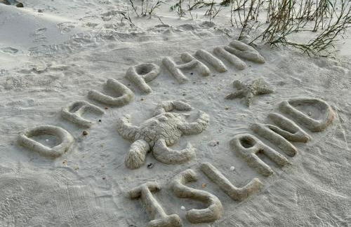 Playing Hookie LLC - Foto 43