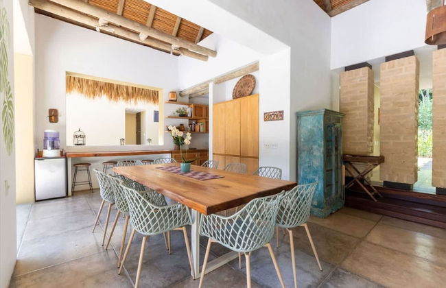 w Lovely 4BR Villa at Mesa de Yeguas - Photo 21