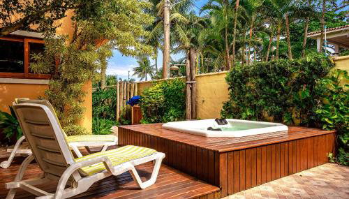 Belíssima casa pé na areia com jacuzzi - Foto 2