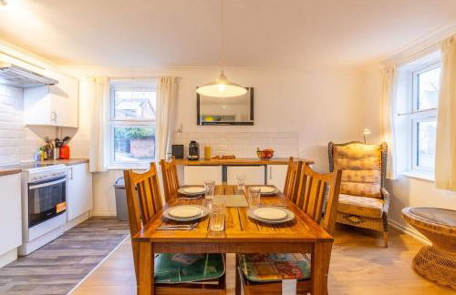NEW! 2BR House in Leamington Spa by Clarendon Stays , Ideal for Professionals, Free Parking, WiFi, Smart TV! - Foto 23