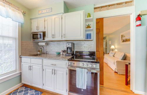 2 Mi to Drakes Island Beach Condo with Porch! - Foto 7