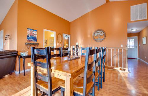 Norfork Lake Home Game Room, Fire Pit and Views! - Foto 8