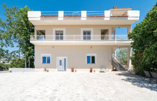 Elena's House - Photo 34