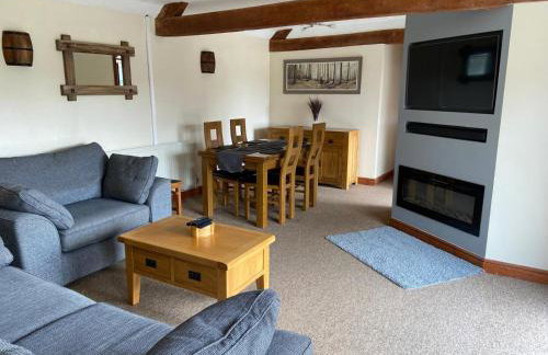 Stable Cottage, Old Mill Farm, Cotswold Water Park - Foto 17