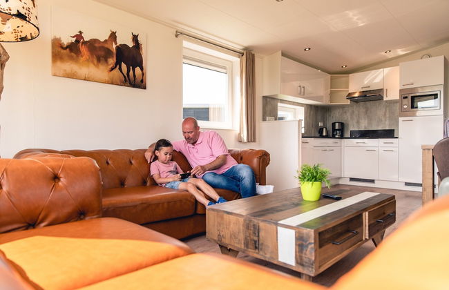 Welcoming Holiday Home With Garden - Foto 18