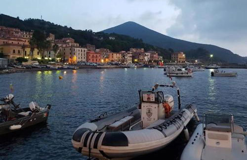 Monolocale con veranda e giardino a Rio Marina - Foto 43