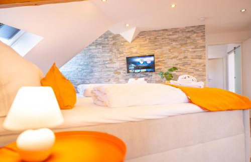 GreenTreeHomes - Penthouse Oak - Photo 14