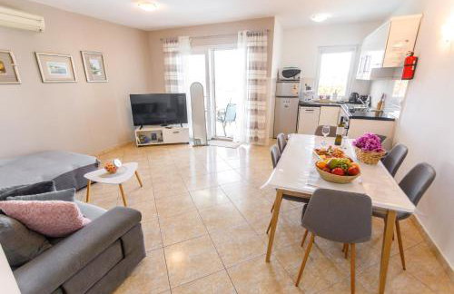 Villa NONO Jure - Private Pool & Jacuzzi, Milna Brač - Photo 10