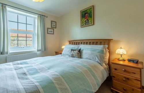 Hollyhocks - Foto 12