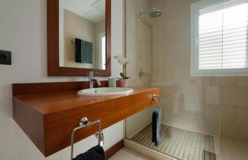 Villa Dedalos - Spacious luxury Villa with heated pool in Puerto Calero - Foto 37