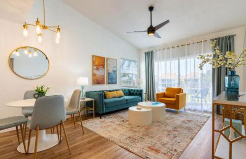 2BR Beach Getaway - Pool Gym Near Space Coast - Foto 7