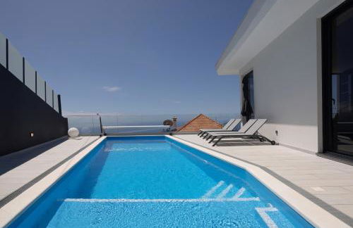 A&M House III - Photo 2