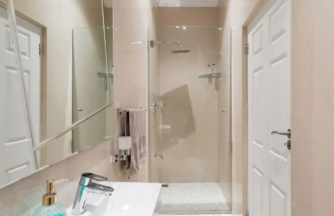 3 Bedroom Hilltop Home With Spectacular Views - Foto 24