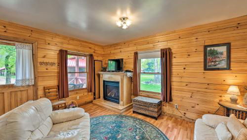 Cozy Colorado Cabin with Deck, Grill and River Access! - Foto 4