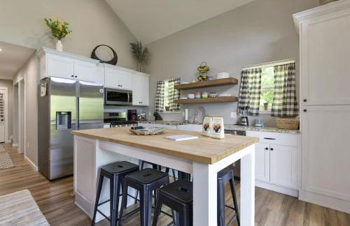 Lake House Retreat - Private Hot Tub - Foto 12