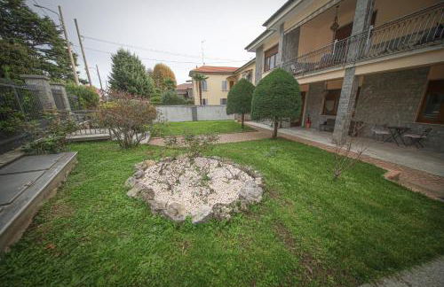 Relaxing by the Lake - Foto 15