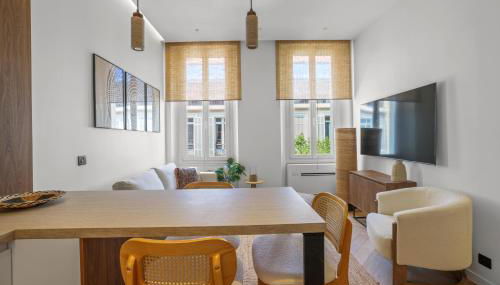 Élégant situé proche du palais - Photo 1