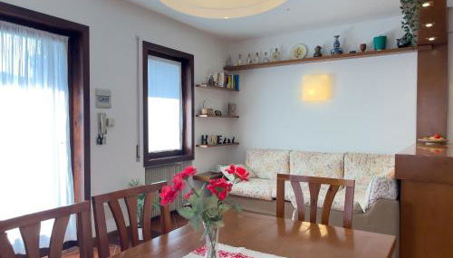 10 minuti a piedi dal centro - Zona Tranquilla e Silenziosa - Foto 5