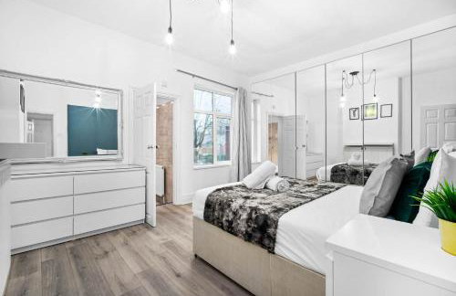 Stylish 4 Bedroom Townhouse - Edgbaston - Near Birmingham City Centre - Sleeps 8 - Parking - 578P - Foto 23