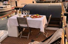 Casa Flotante en el Centro de Vigo - Different Charter - Foto 1