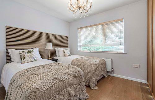 Villa 10 min bus to Oxford train - Foto 51