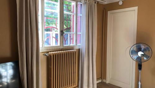 Apartment 2p with Wifi in the heart of Avignon - Photo 3