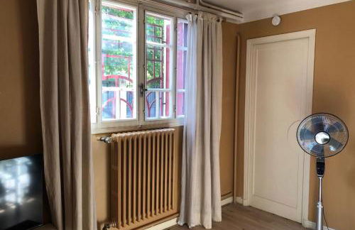 Apartment 2p with Wifi in the heart of Avignon - Photo 3