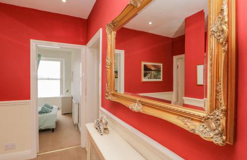 Crow's Nest - Photo 31