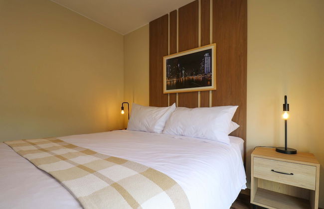 w Majestic 2BR w Comfy Balcony Near Kennedy Park - Foto 20