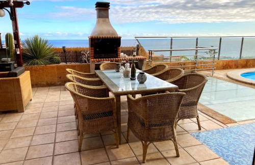 Luxury 5 star Villa Violetta with amazing sea view, jacuzzi and heated pool - Foto 75