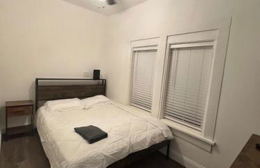 #1 - 5BR 1BA - Unit A - Private Entire Home - WiFi - Foto 23