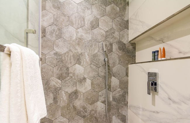 Mag318 by Bespoke Holiday Homes - Luxurious Studio Apartments - Photo 23