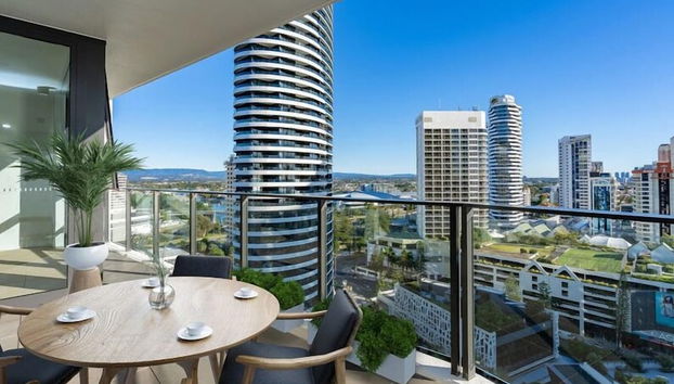 Ocean views in the heart of Broadbeach - Foto 3, Balcón