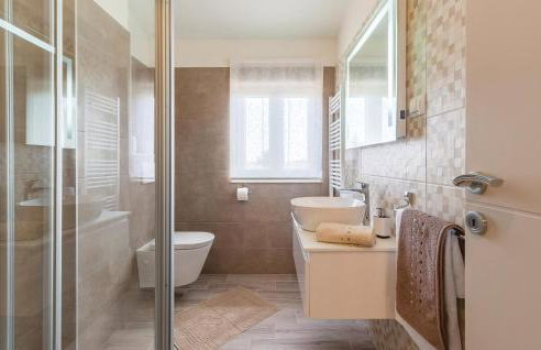 Awesome Home In Radeki Polje With Sauna - Foto 32