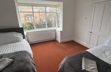 West Street House-Furnished Let - Foto 9