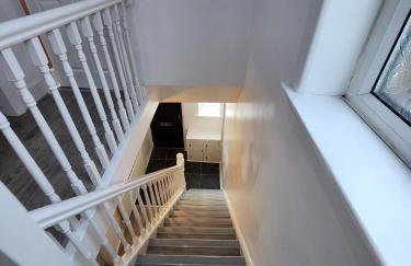 Newly Refurbished 3 Bedroom House with Lovely Garden - Foto 28