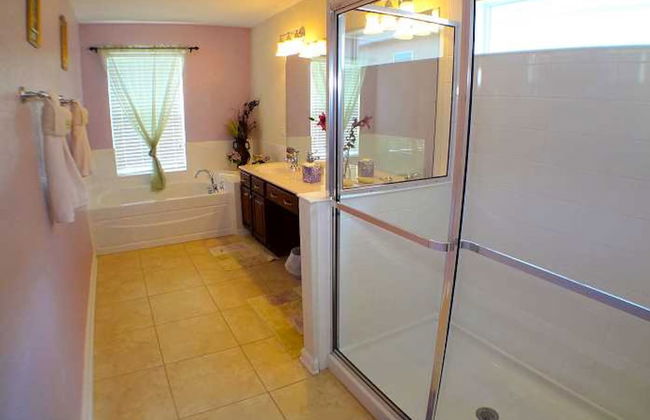 6BR 4BA Home in Windsor Hills by CV-2537 - Foto 49