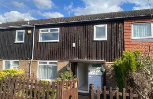 3 Bedroom House - Photo 21