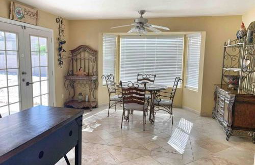 ULTIMATE BACKYARD-POOL/SPA. SLIDE. LAKEVIEW. BALL - Foto 37