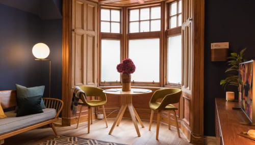 JOIVY Contemporary Cottage with Free Parking - Foto 5